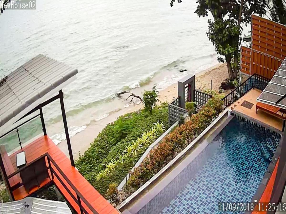 Koh Sirey Beachfront Pool Villa Phuket Exterior photo
